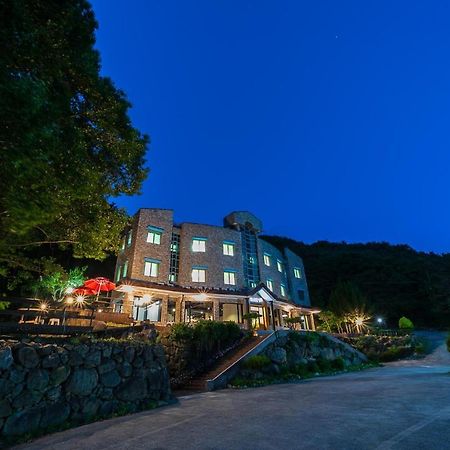 Hooni Guest House & Motel Gurye Exteriör bild